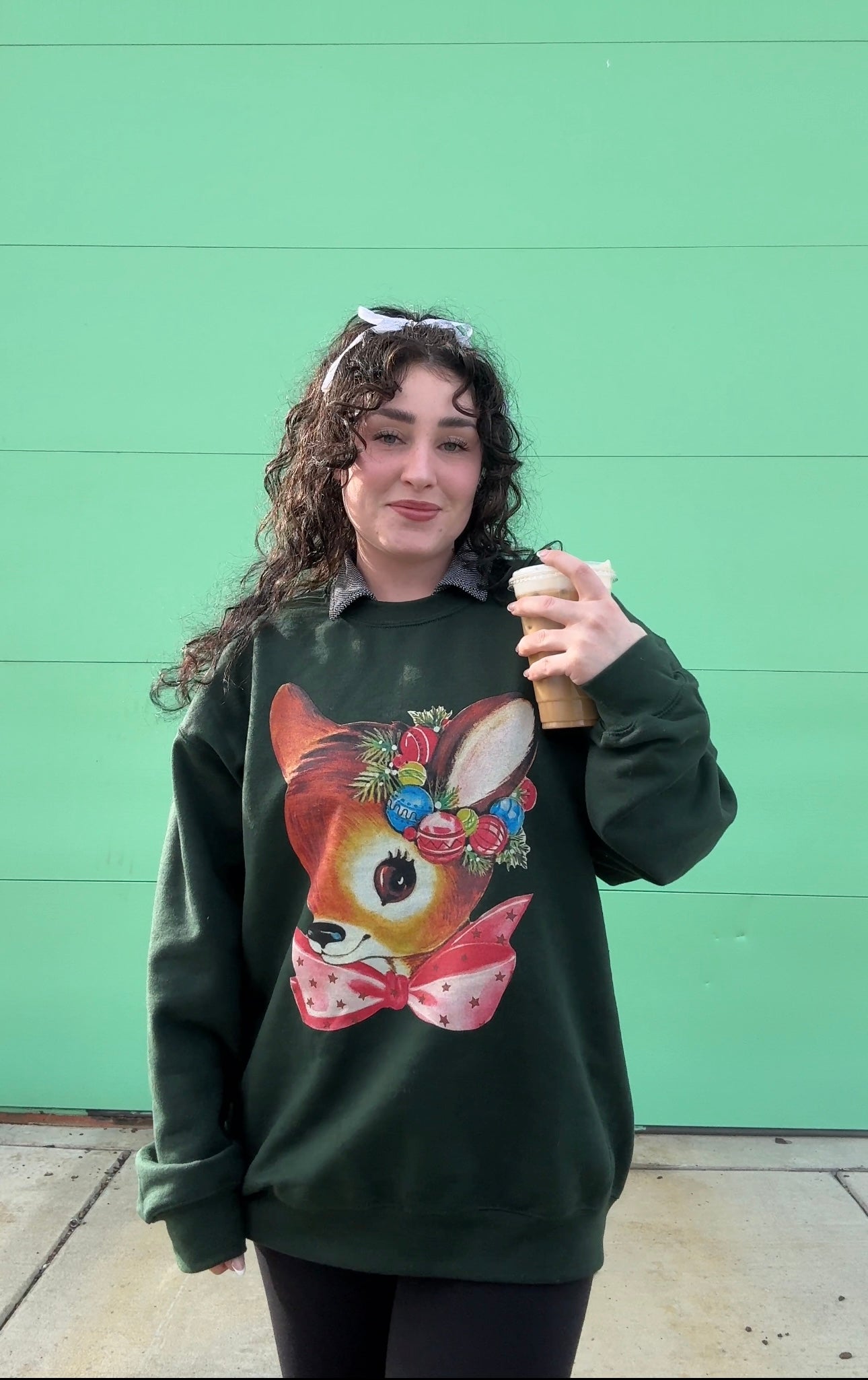 Loveworldllc,Loveworldllc.com,vintage Christmas sweater, cute Christmas sweater, nostalgia Christmas sweater, Christmas crewneck,gifts for her, gifts for mom, Christmas gift idea, Christmas ootd,Pinterest Christmas outfit