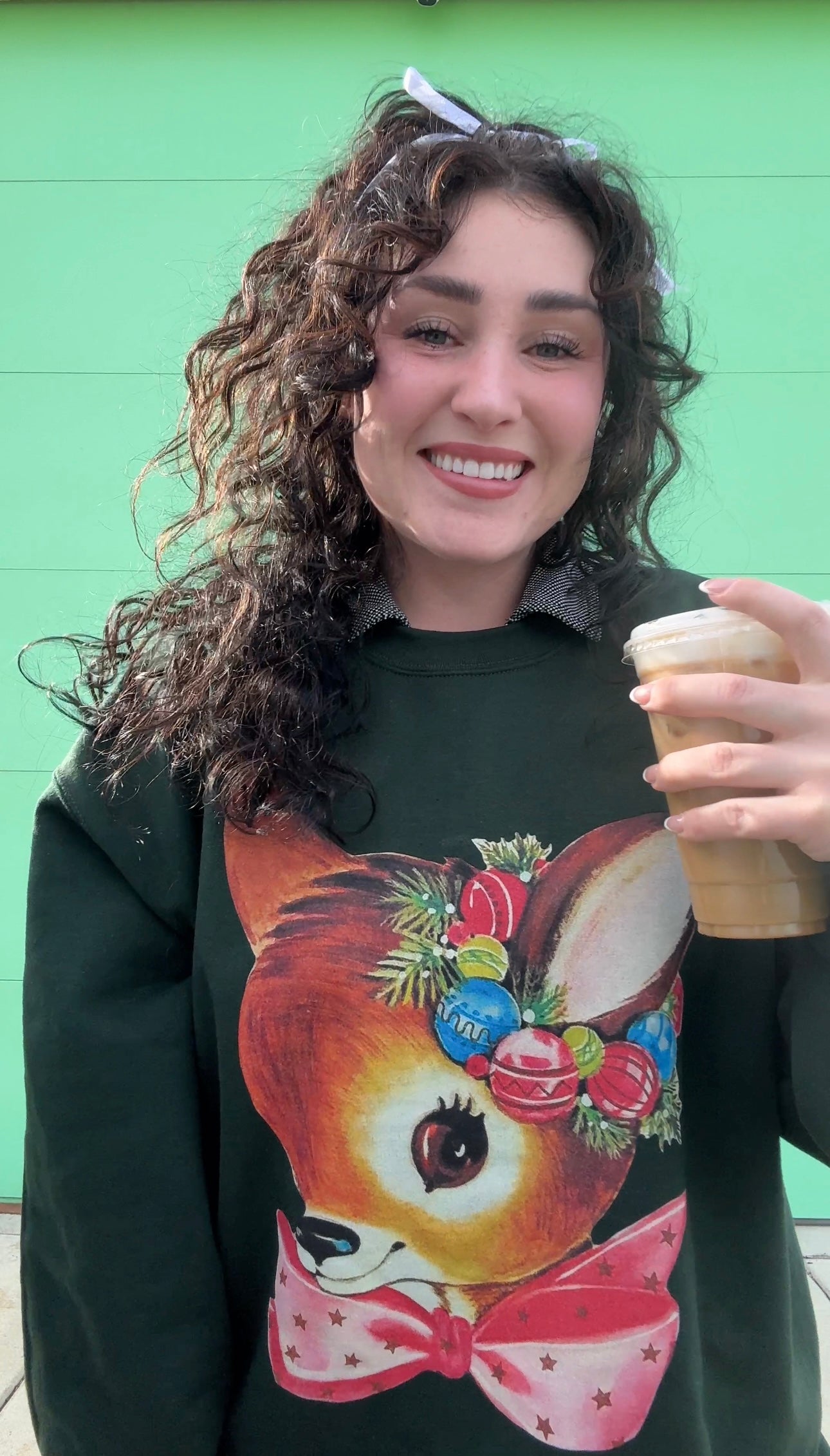 Loveworldllc,Loveworldllc.com,vintage Christmas sweater, cute Christmas sweater, nostalgia Christmas sweater, Christmas crewneck,gifts for her, gifts for mom, Christmas gift idea, Christmas ootd,Pinterest Christmas outfit